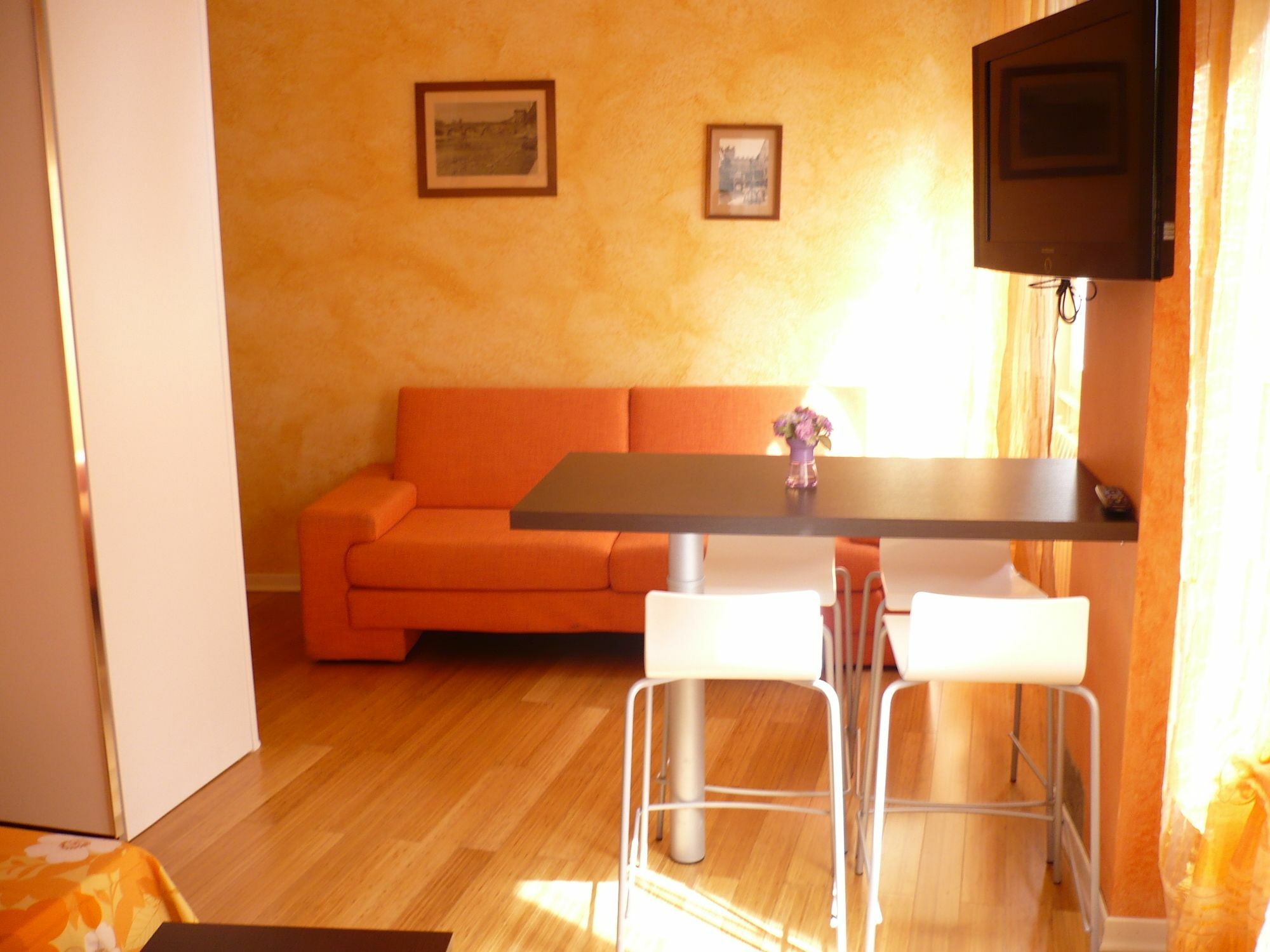 Holiday Verona Luaran gambar