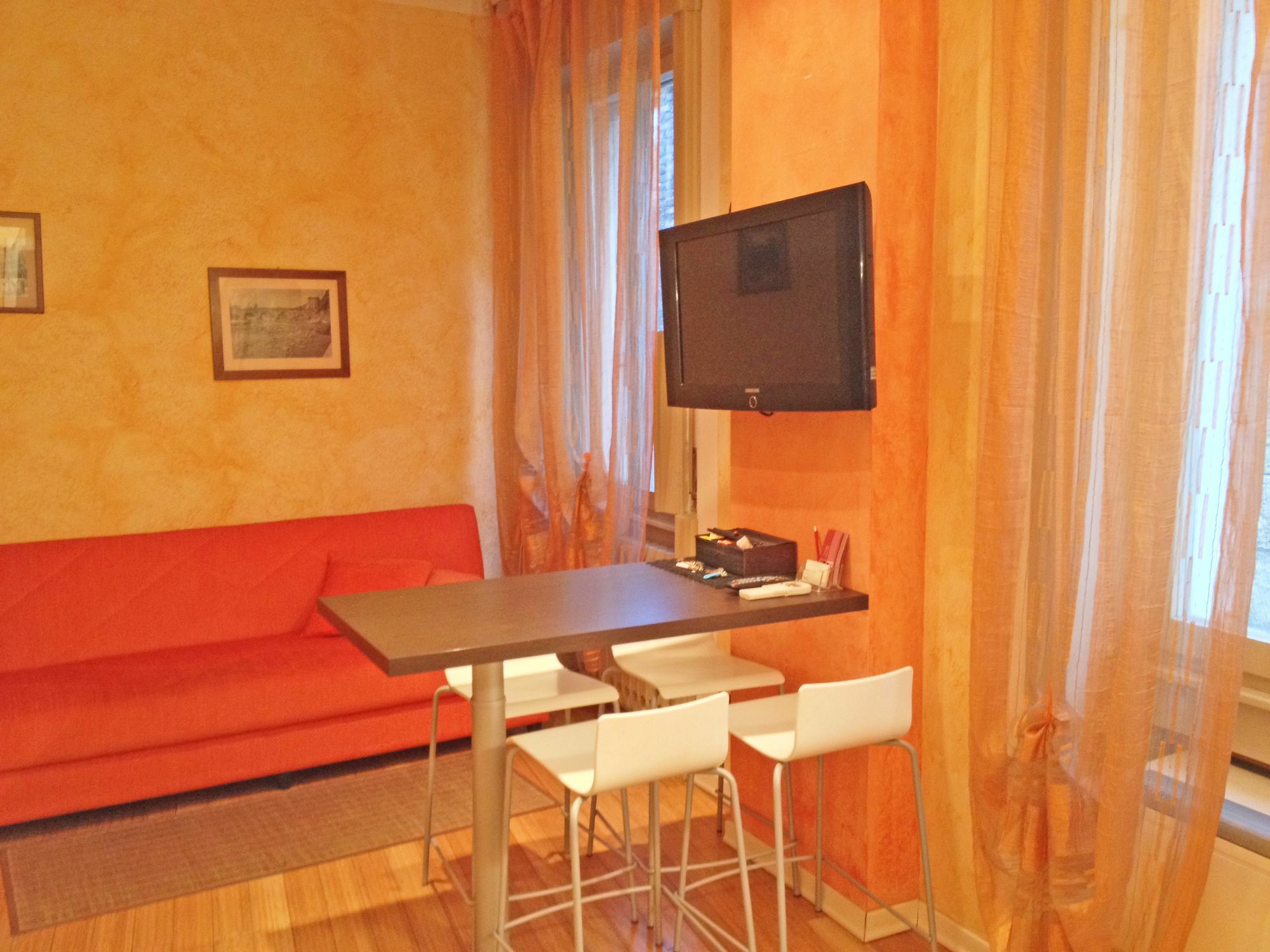 Holiday Verona Luaran gambar